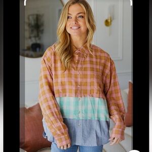 NWOT Sugarfox “You've Got This Mauve & Mint” Plaid Color Block Buttoned Shirt -S